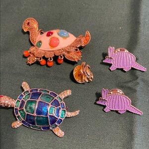 Charming Animal Brooch Set for Kids